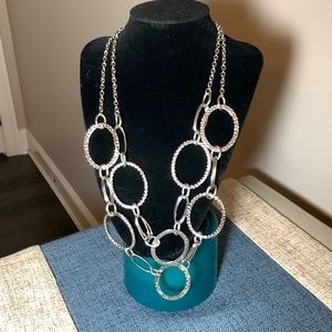 Silver ovals necklace
